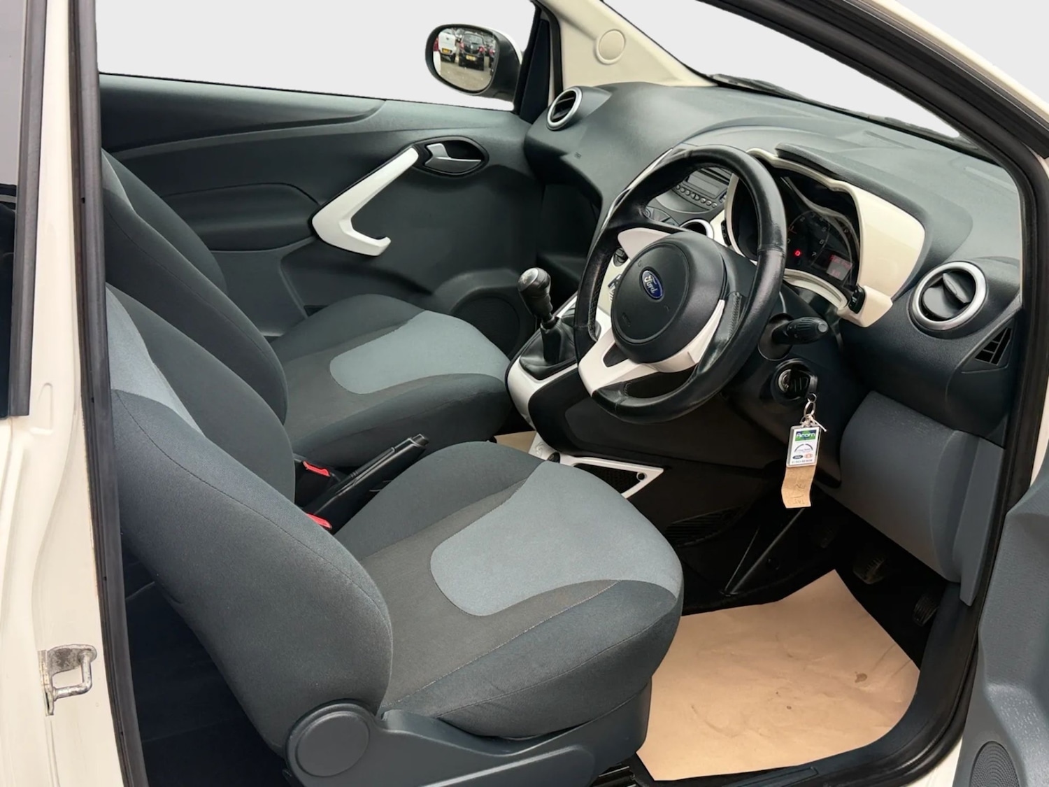 Used Ford Ka 2014 for sale - 77868206: Photo 8