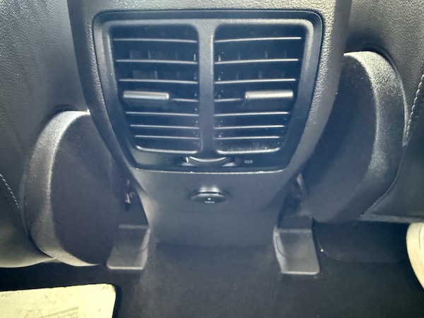 Used Ford Kuga 2017 for sale - 76293305: Photo 39