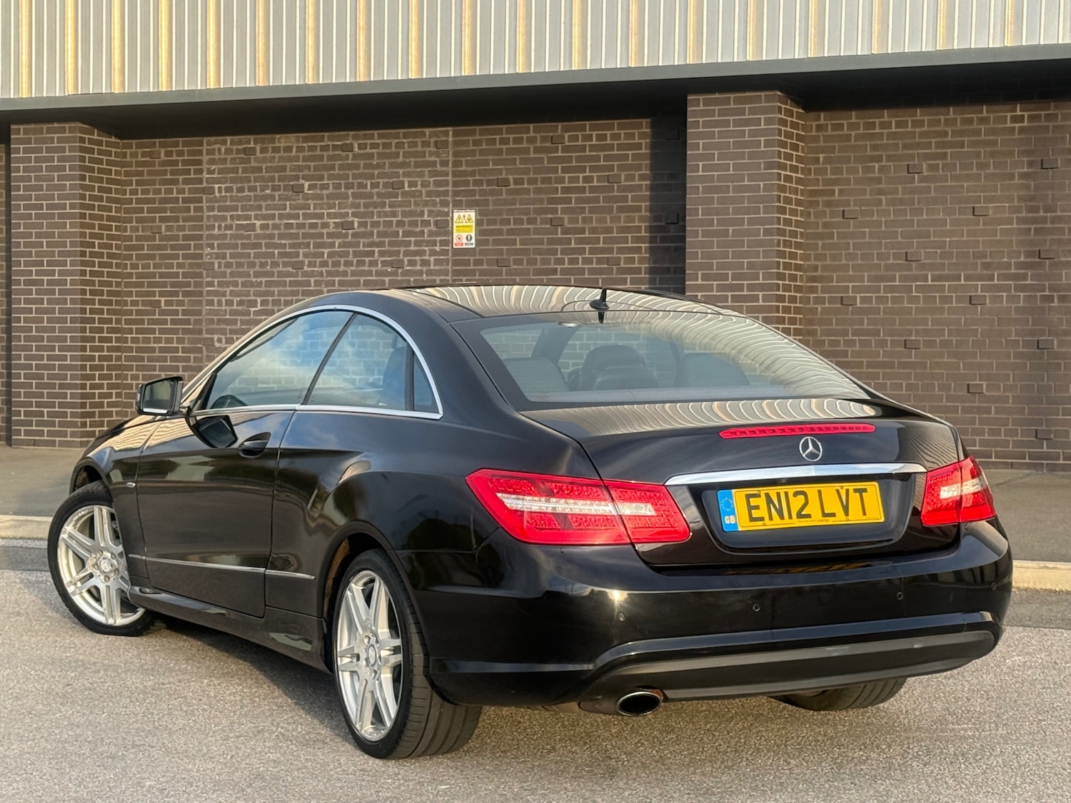 Used Mercedes-Benz E Class 2012 for sale - 78095640: Photo 4