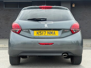 Used Peugeot 208 2017 for sale - 78945965: Photo