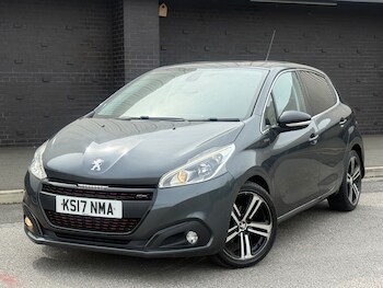 Used Peugeot 208 2017 for sale - 78945965: Photo