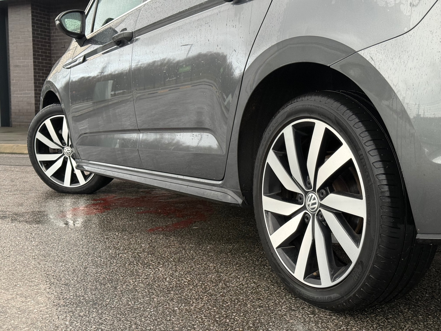 Used Volkswagen Touran 2020 for sale - 77851719: Photo 27