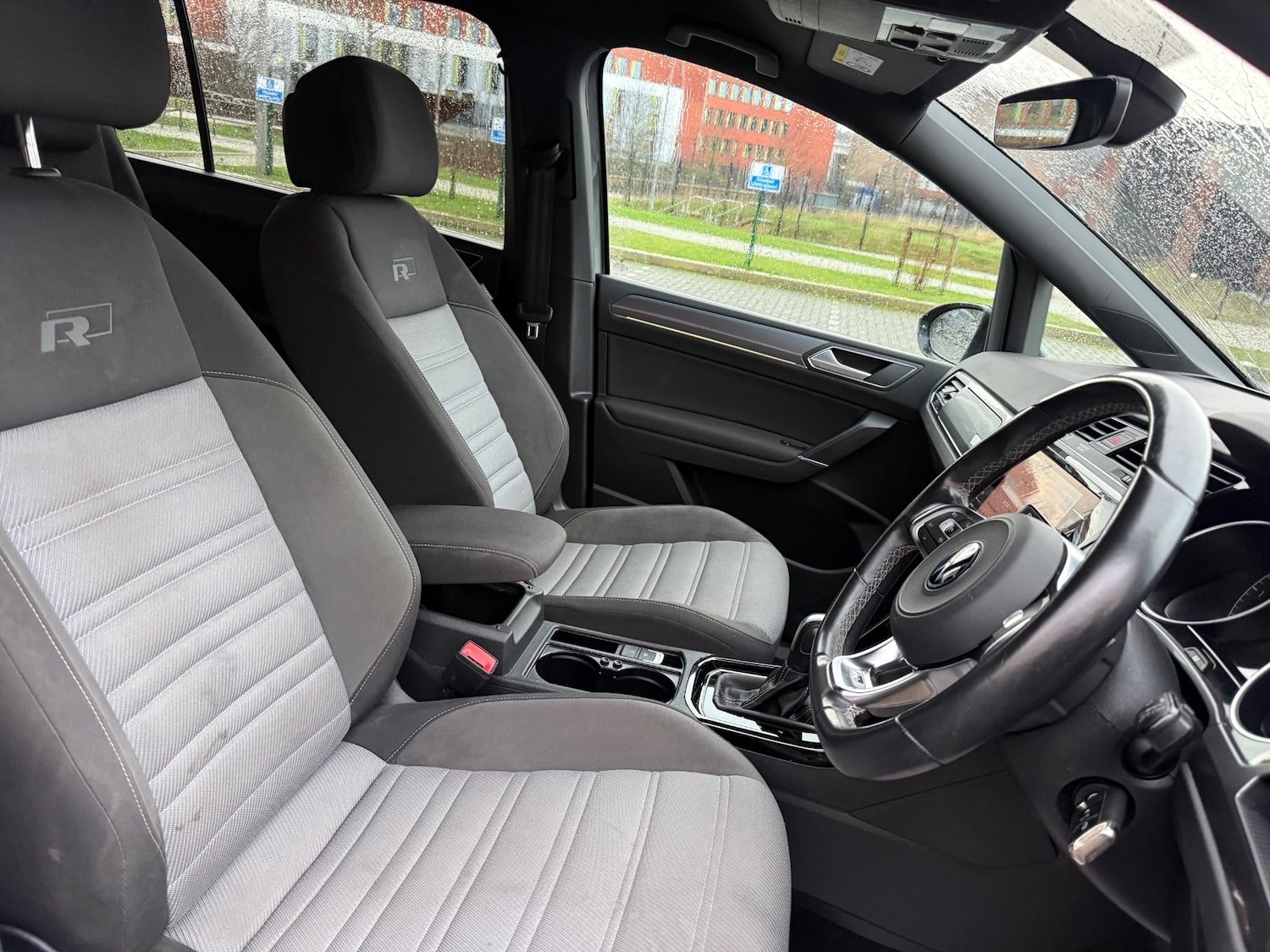 Used Volkswagen Touran 2020 for sale - 77851719: Photo 37