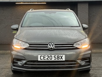 Used Volkswagen Touran 2020 for sale - 77851719: Photo