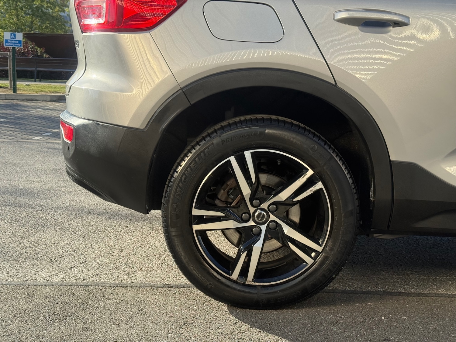 Used Volvo XC40 2023 for sale - 76430837: Photo 23