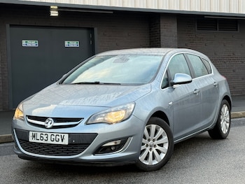 Used Vauxhall Astra 2013 for sale - 78460307: Photo