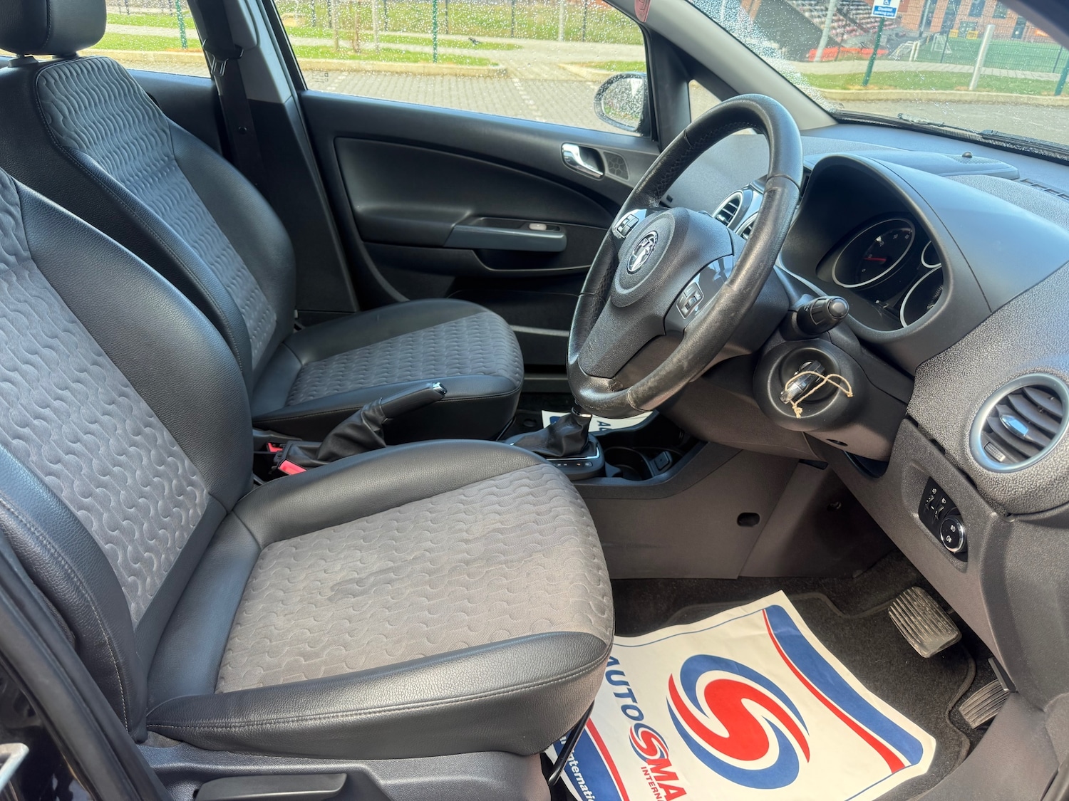 Used Vauxhall Corsa 2012 for sale - 78060739: Photo 14