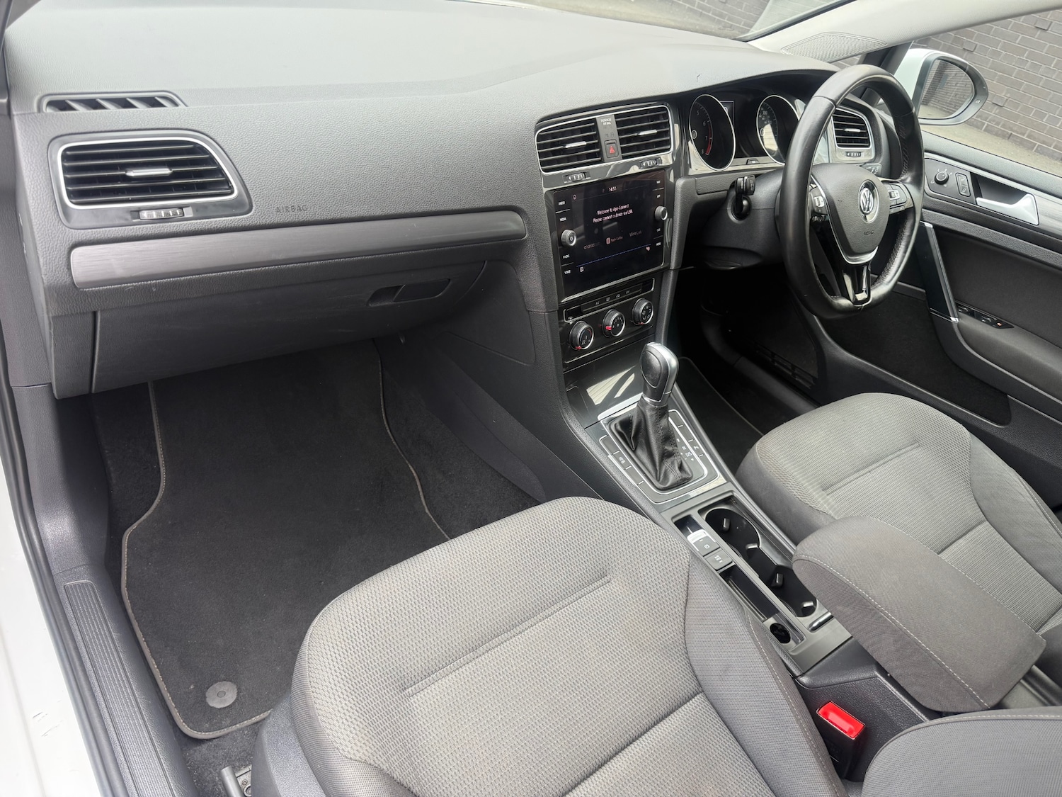 Used Volkswagen Golf 2019 for sale - 77213648: Photo 13