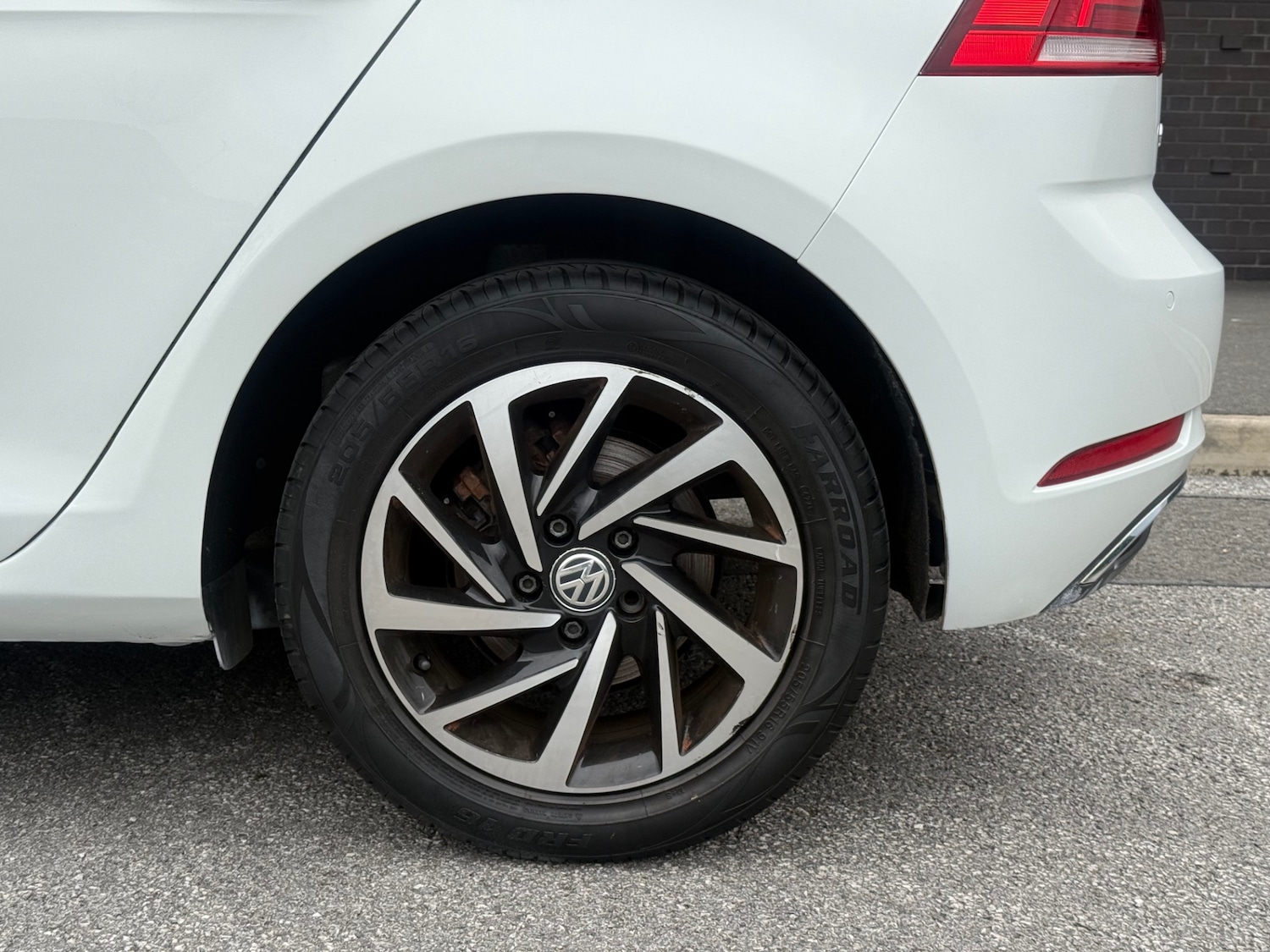 Used Volkswagen Golf 2019 for sale - 77213648: Photo 24