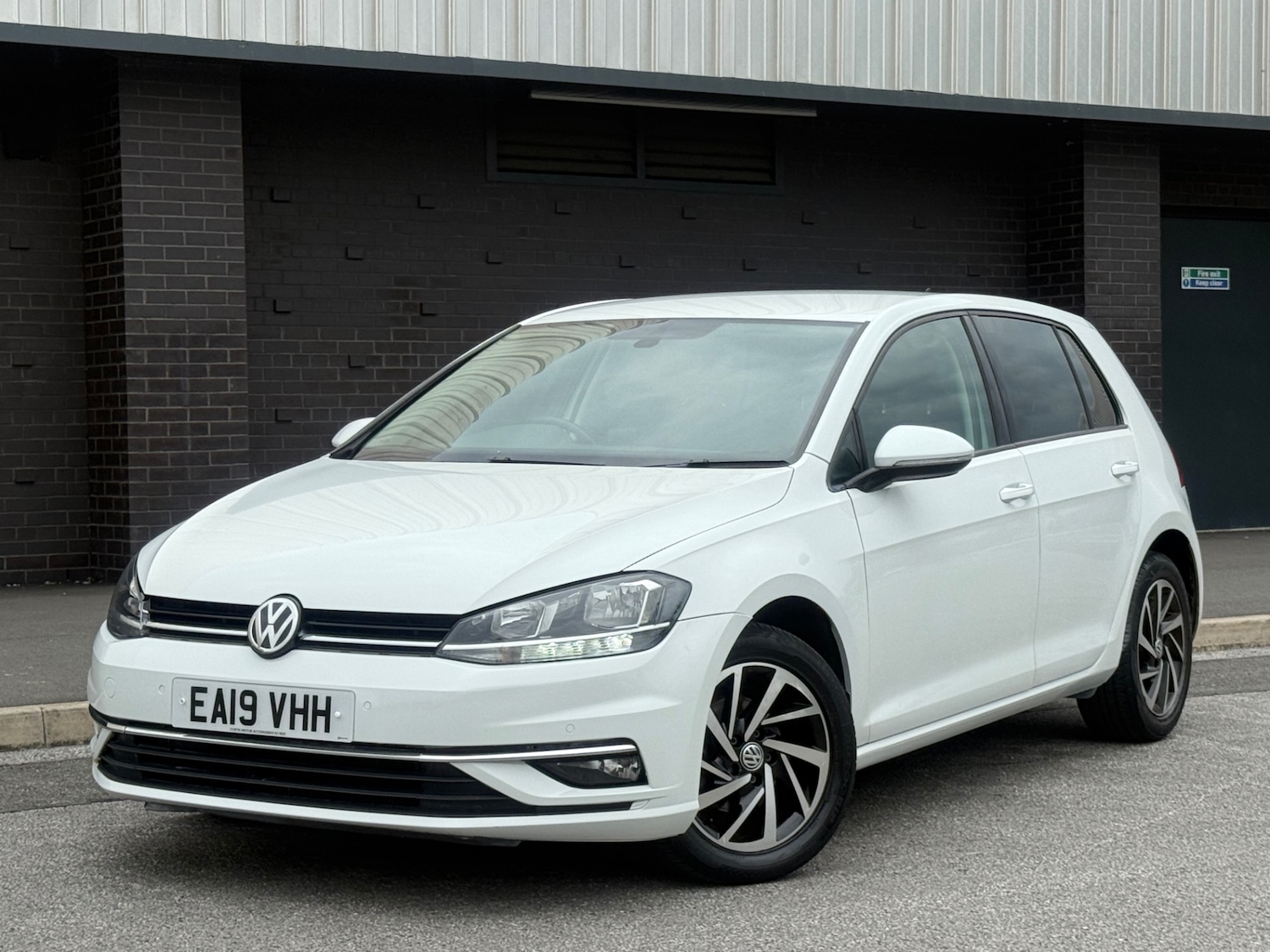 Used Volkswagen Golf 2019 for sale - 77213648: Photo 30