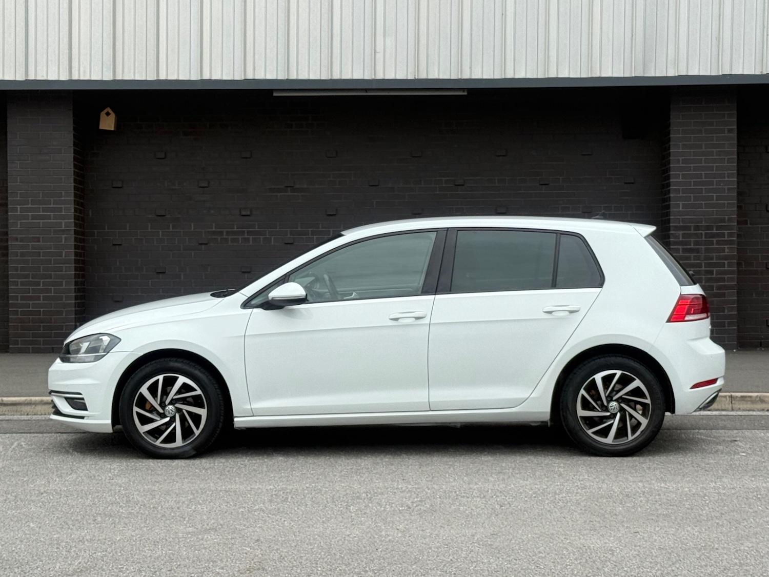 Used Volkswagen Golf 2019 for sale - 77213648: Photo 7