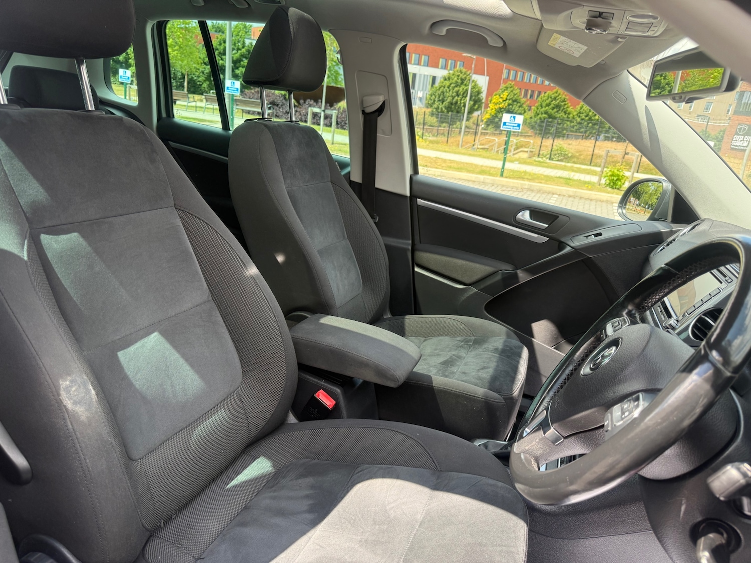 Used Volkswagen Tiguan 2014 for sale - 77058398: Photo 12