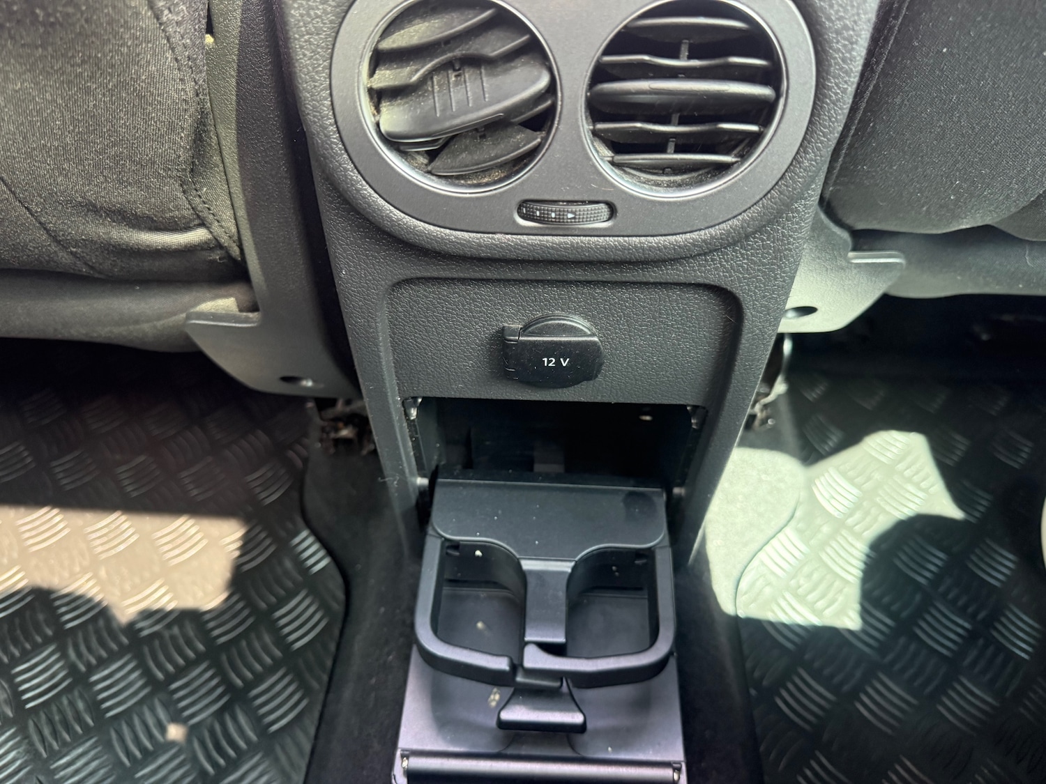 Used Volkswagen Tiguan 2014 for sale - 77058398: Photo 14