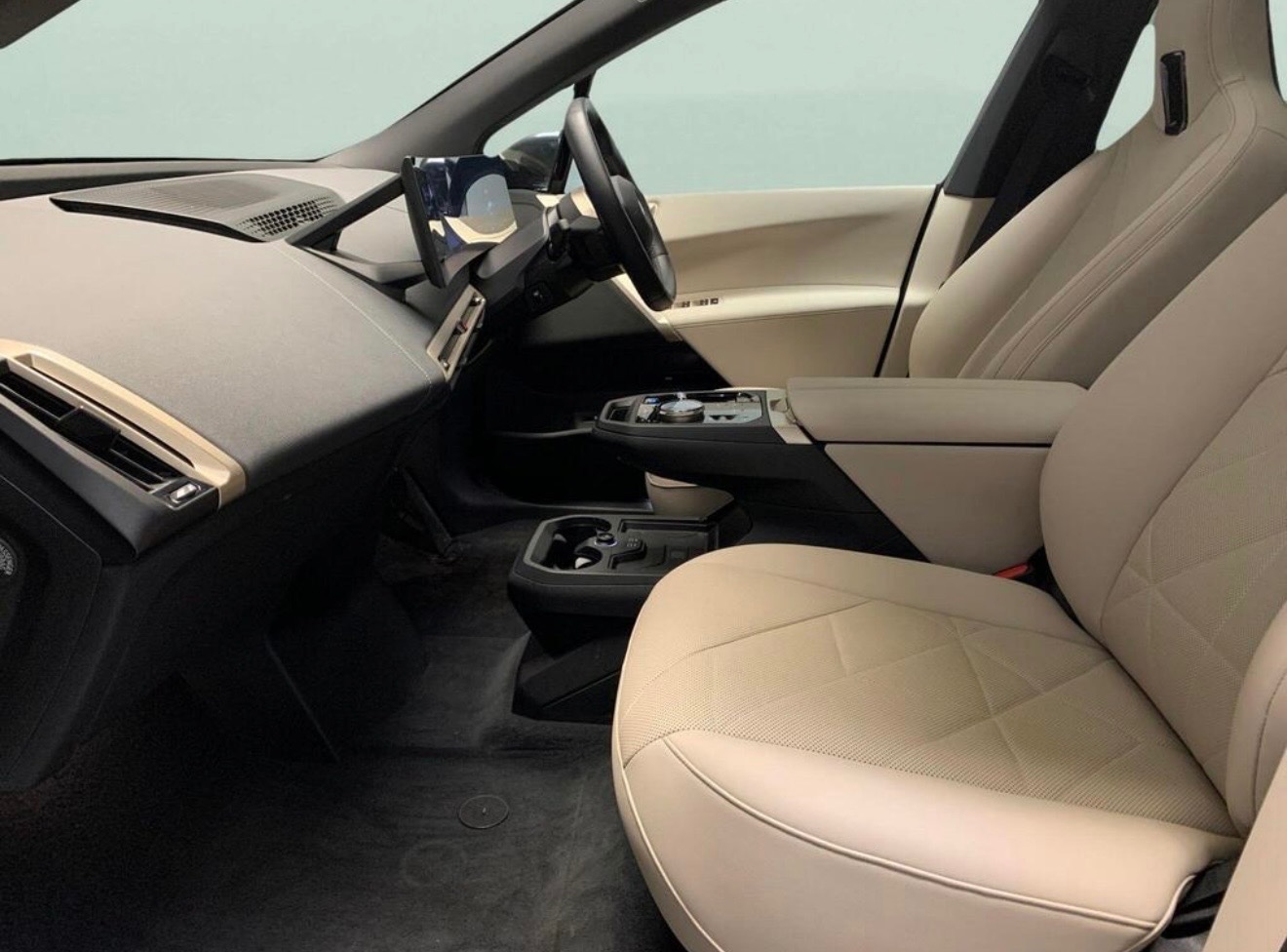 Used BMW iX 2023 for sale - 77129836: Photo 12