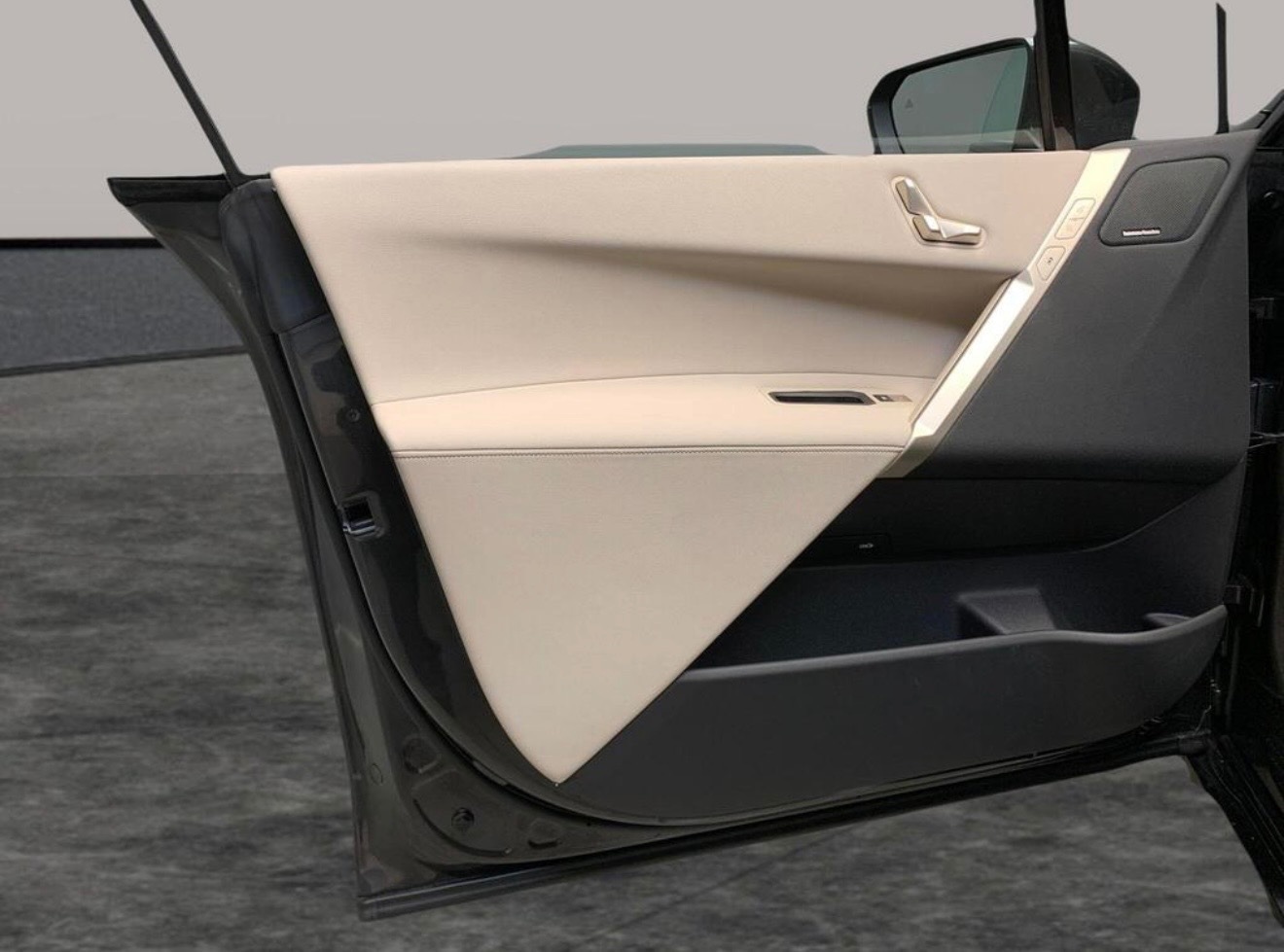 Used BMW iX 2023 for sale - 77129836: Photo 16