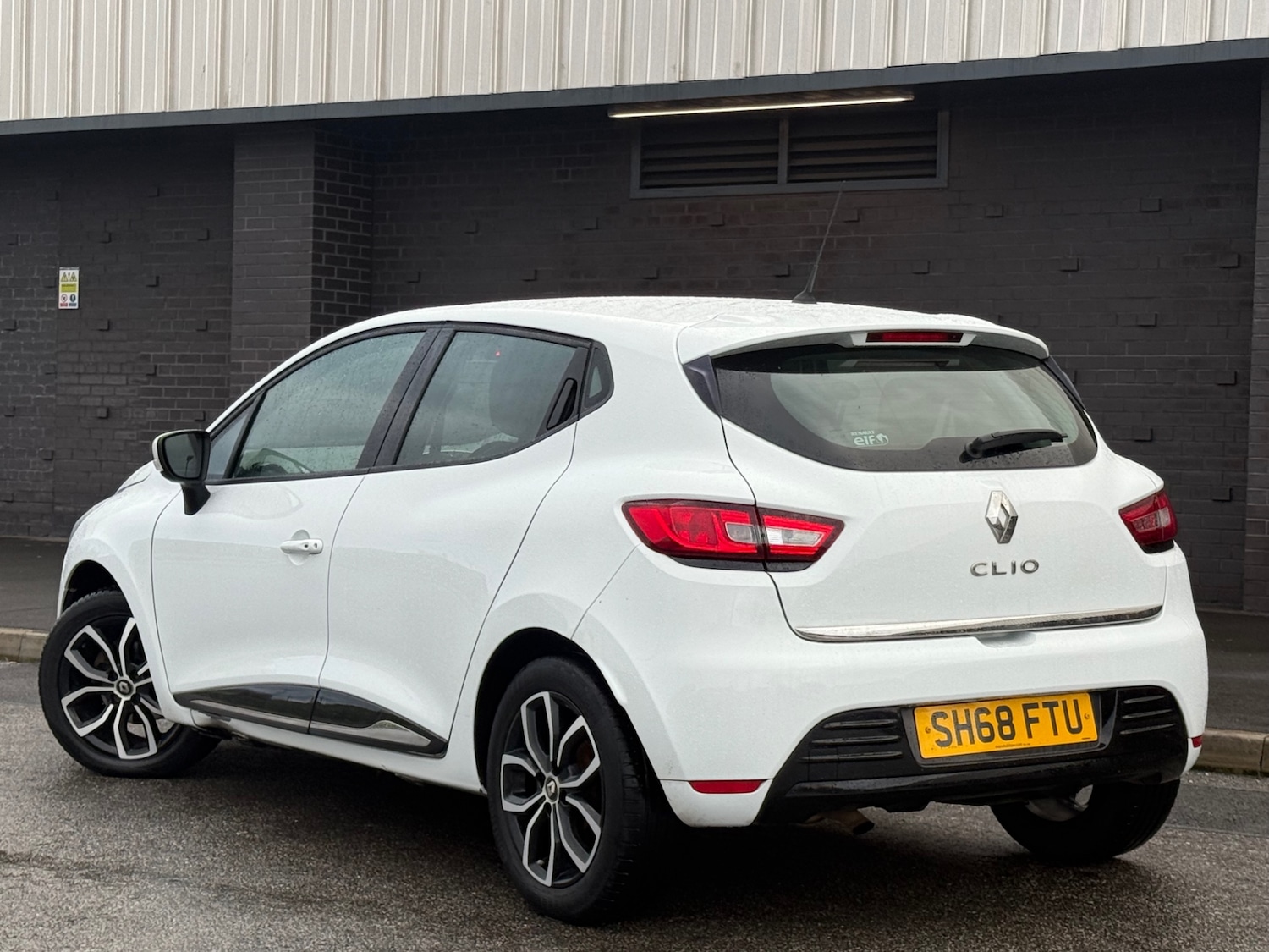 Used Renault Clio 2018 for sale - 77228292: Photo 4