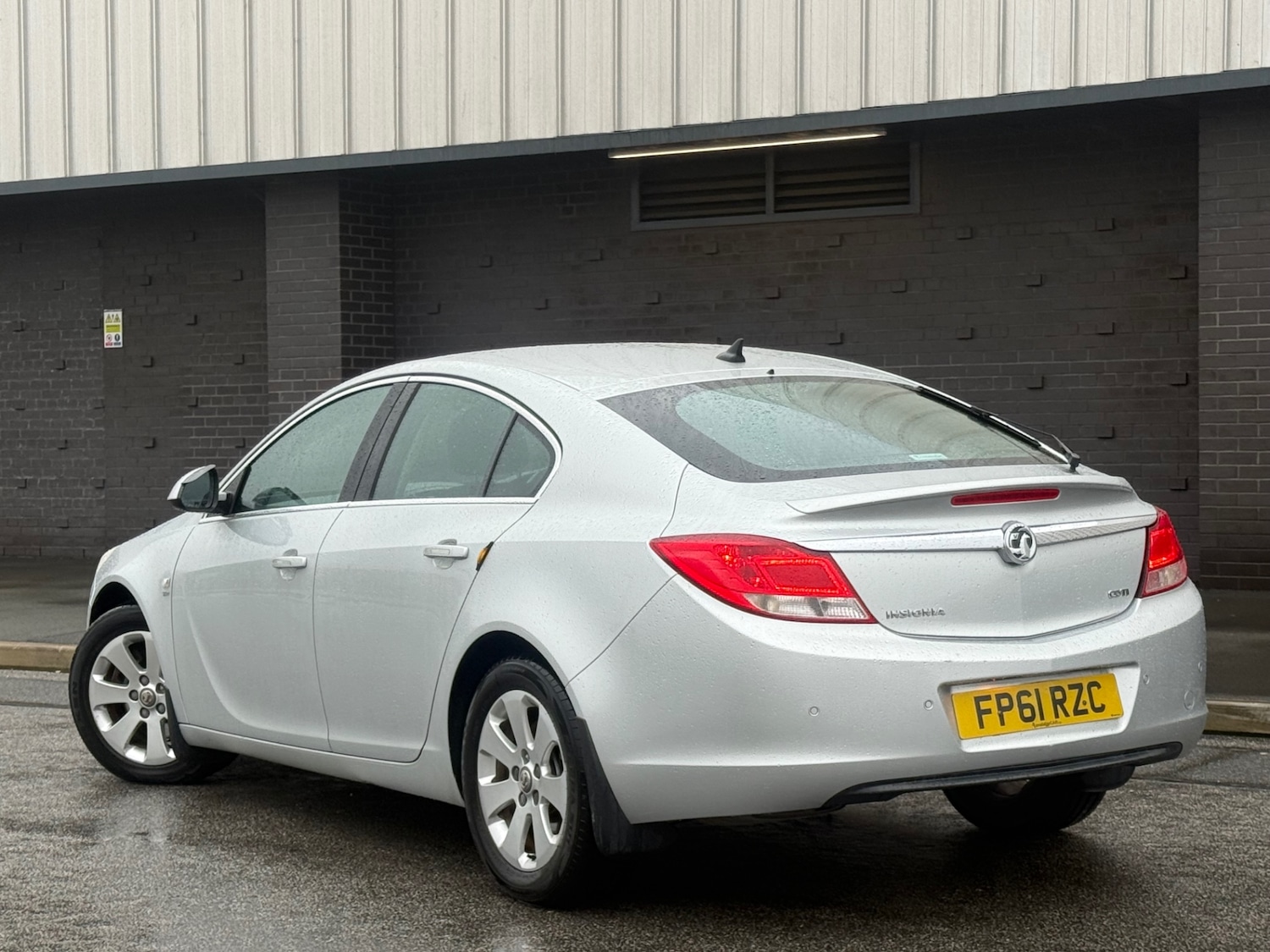 Used Vauxhall Insignia 2012 for sale - 77289266: Photo 3