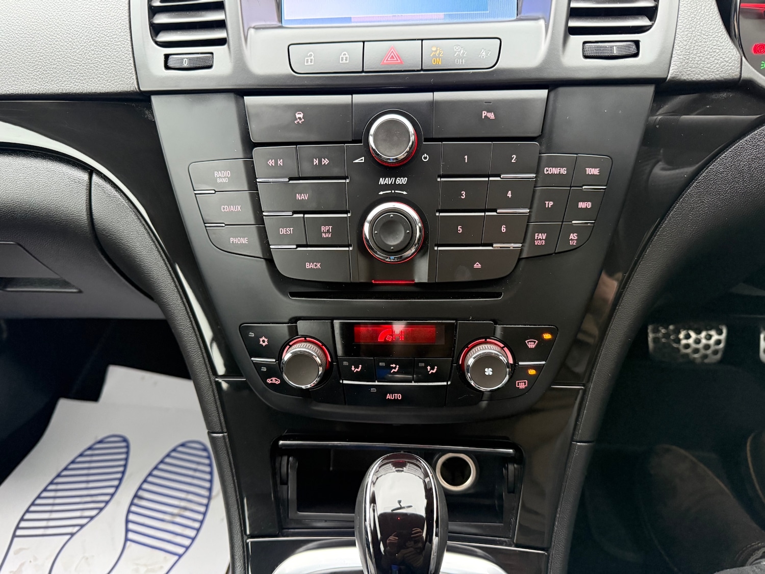 Used Vauxhall Insignia 2012 for sale - 77289266: Photo 33