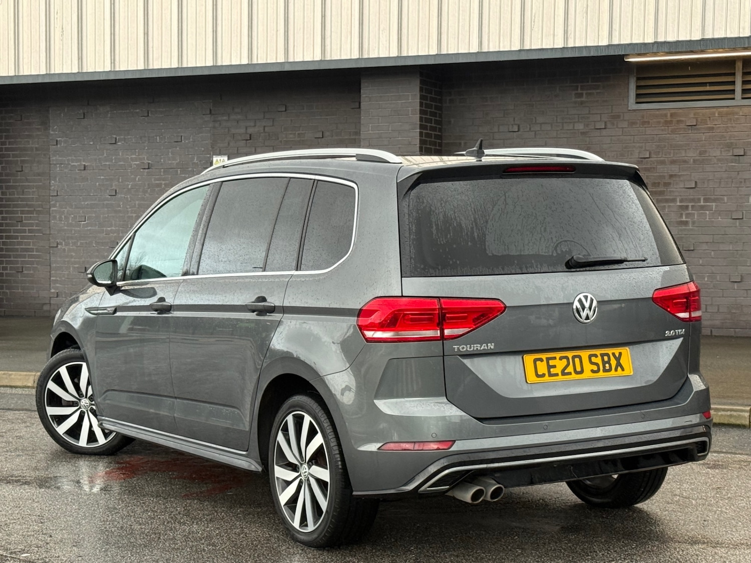 Used Volkswagen Touran 2020 for sale - 78031930: Photo 4