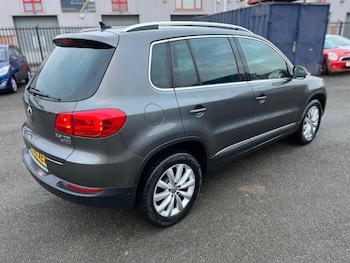 Used Volkswagen Tiguan 2015 for sale - 77213673: Photo