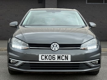 Used Volkswagen Golf 2019 for sale - 75617146: Photo