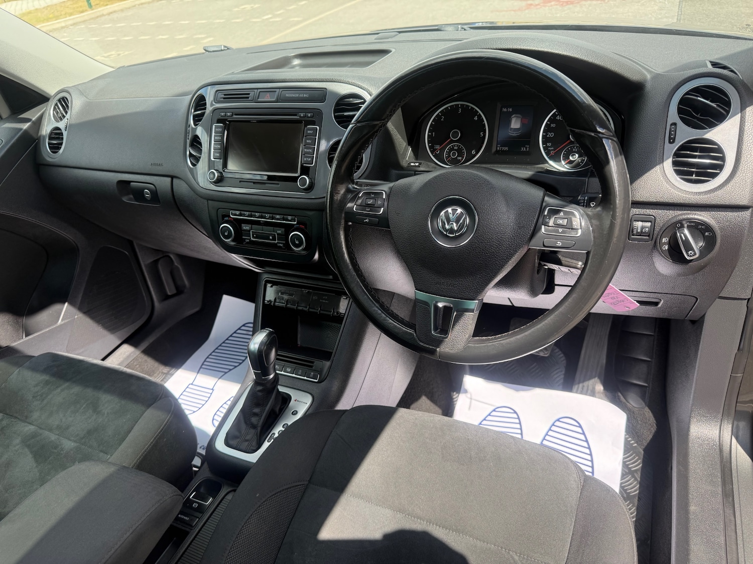 Used Volkswagen Tiguan 2014 for sale - 77213660: Photo 37