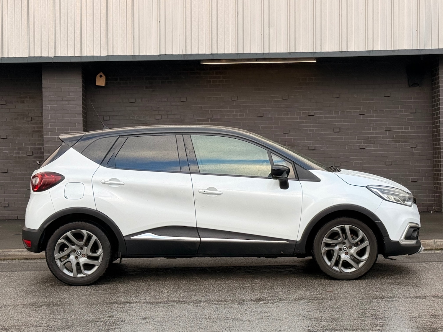 Used Renault Captur 2018 for sale - 77694045: Photo 8
