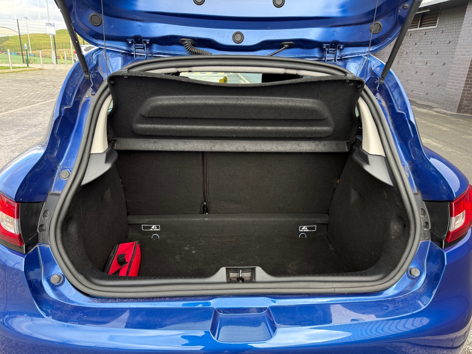 Used Renault Clio 2017 for sale - 77350228: Photo 16