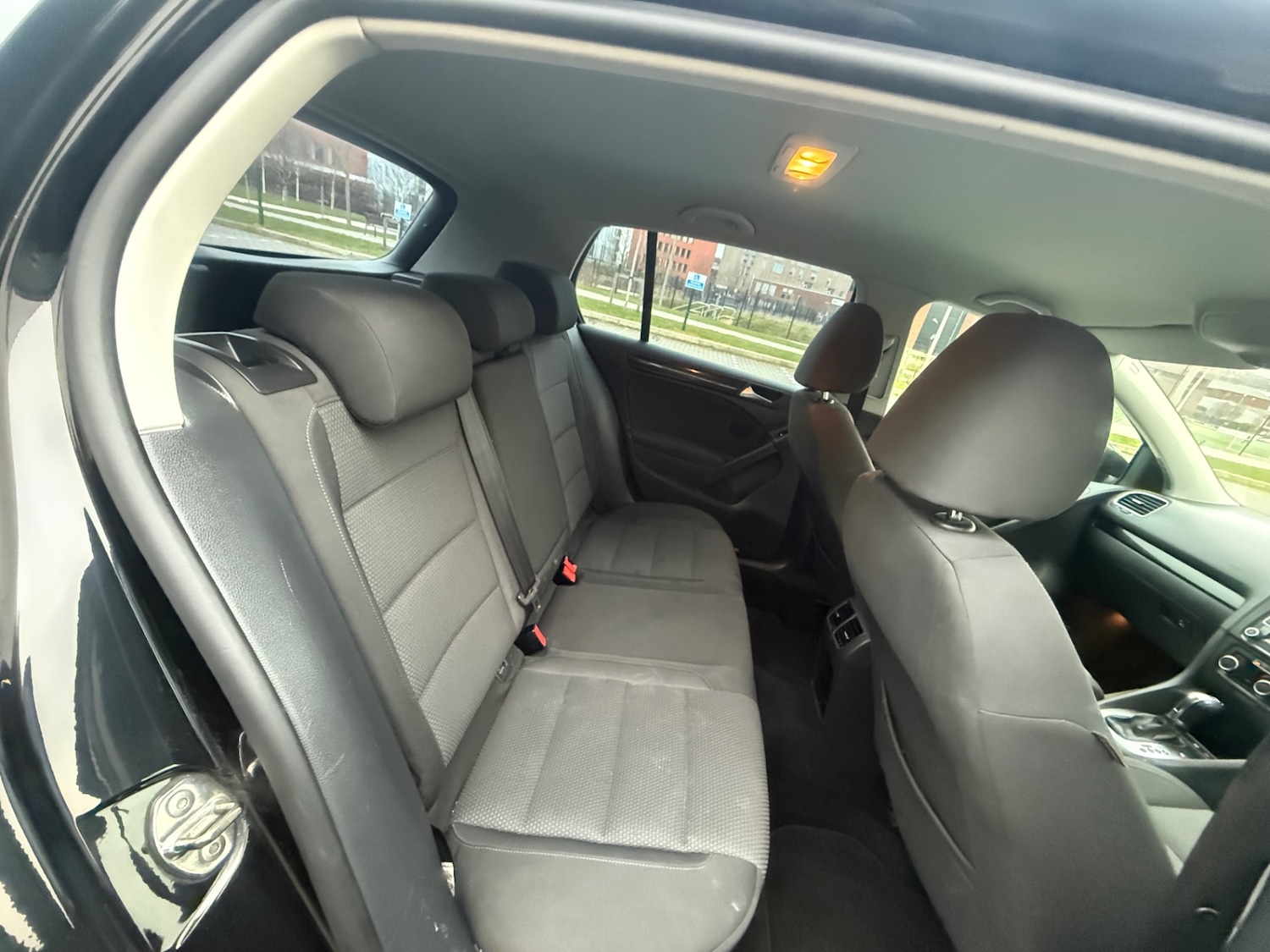 Used Volkswagen Golf 2011 for sale - 78109882: Photo 18