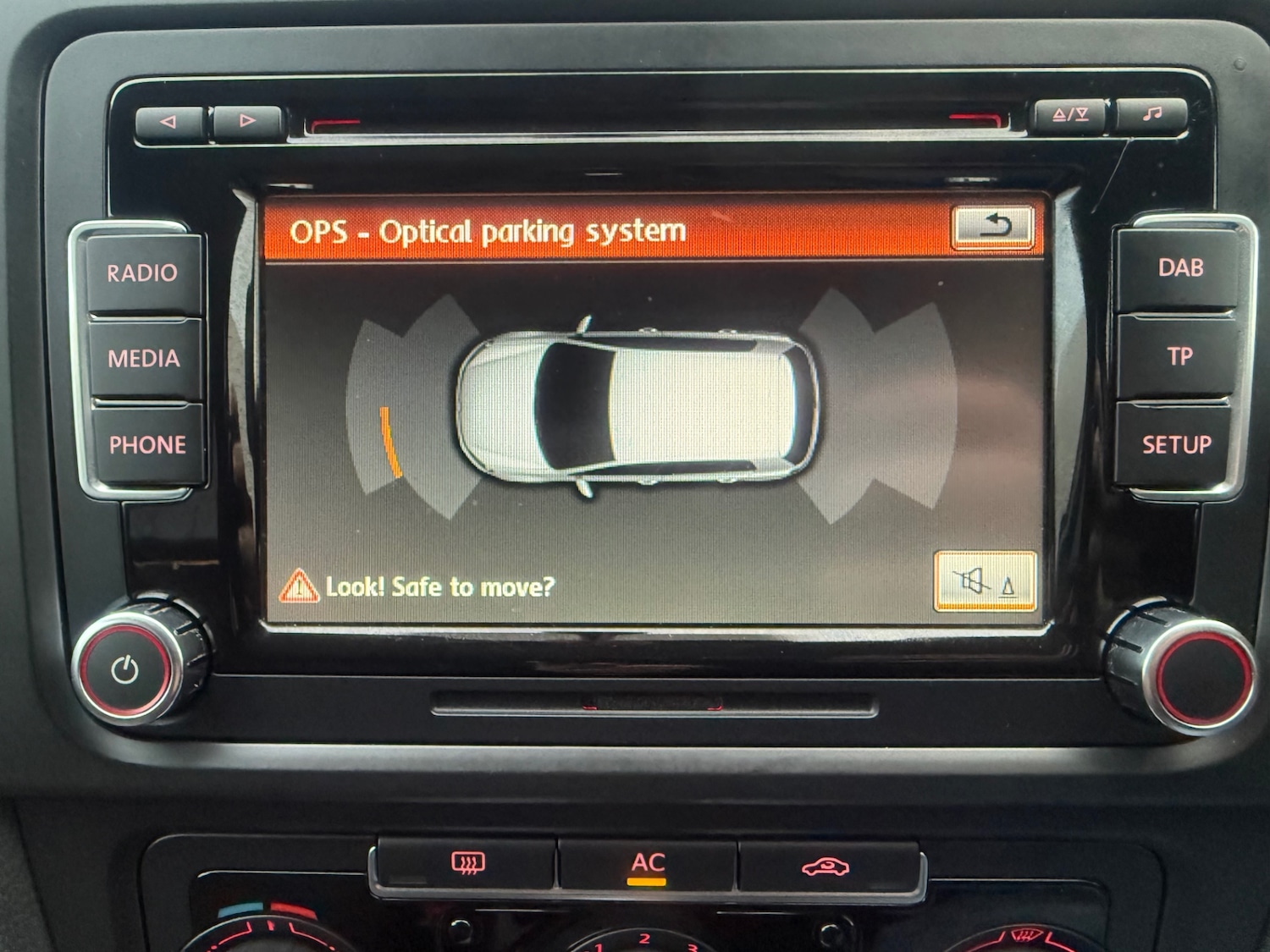 Used Volkswagen Golf 2011 for sale - 78109882: Photo 22