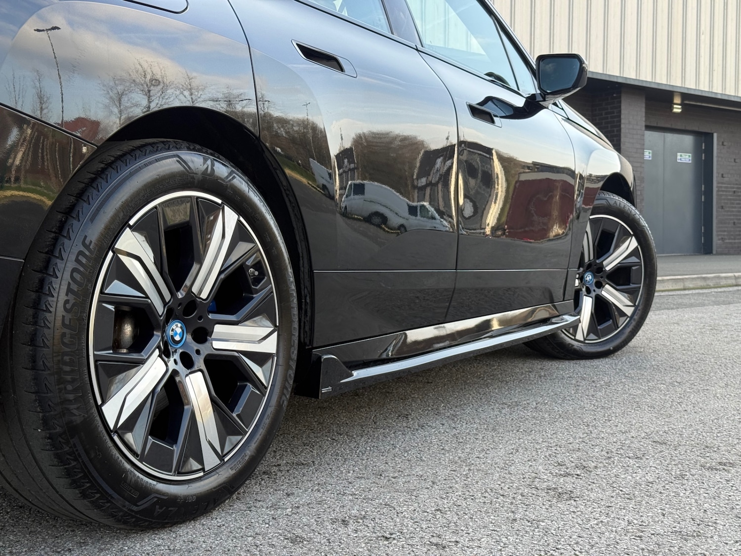 Used BMW iX 2023 for sale - 78202534: Photo 10