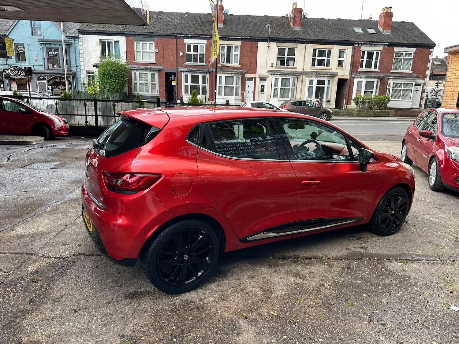 Used Renault Clio 2013 for sale - 77129731: Photo 2