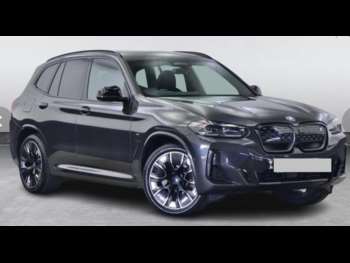 2024 (74) - 210kW M Sport 80kWh 5dr Auto