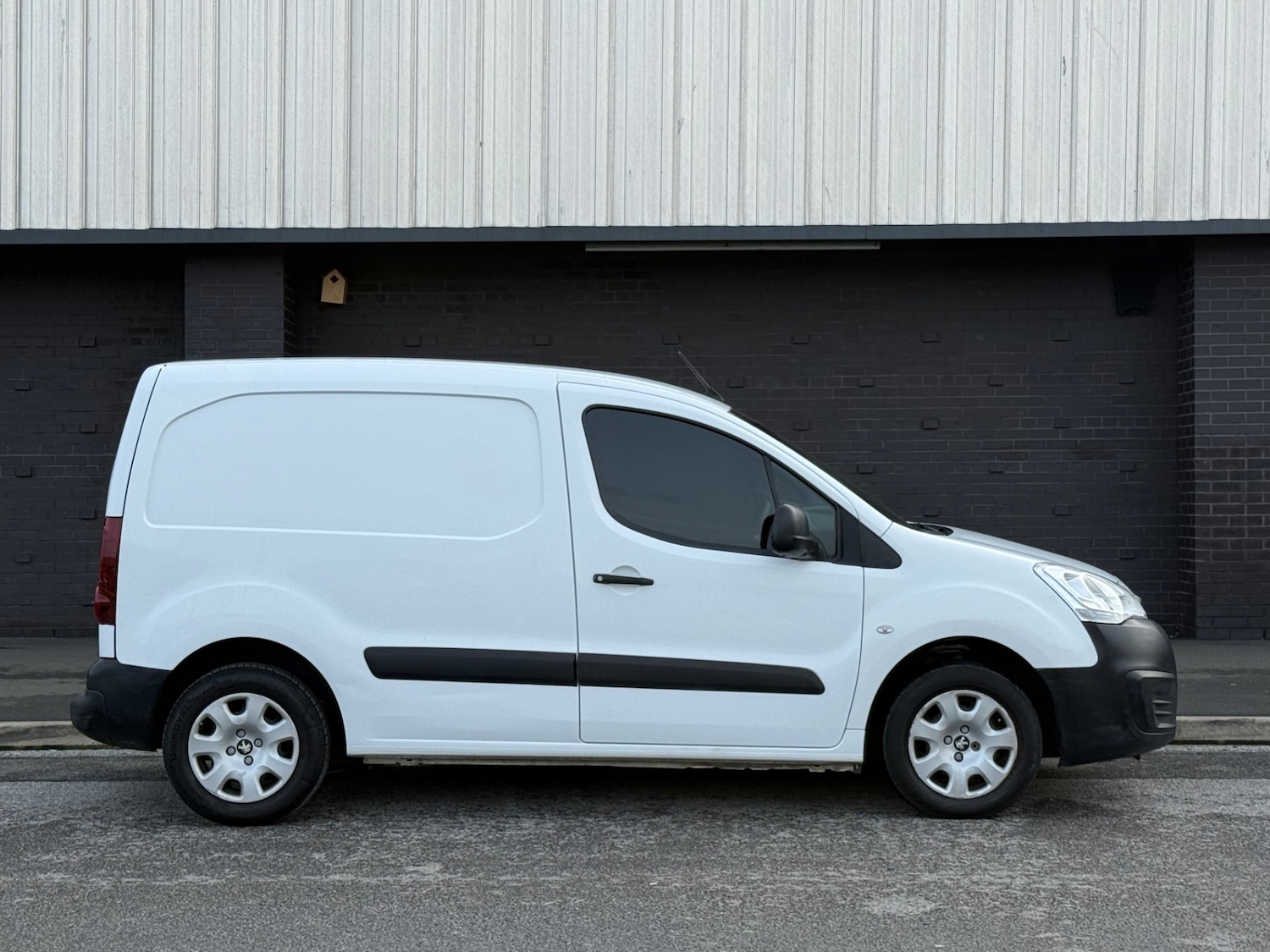 Used Peugeot Partner 2018 for sale - 77891864: Photo 8