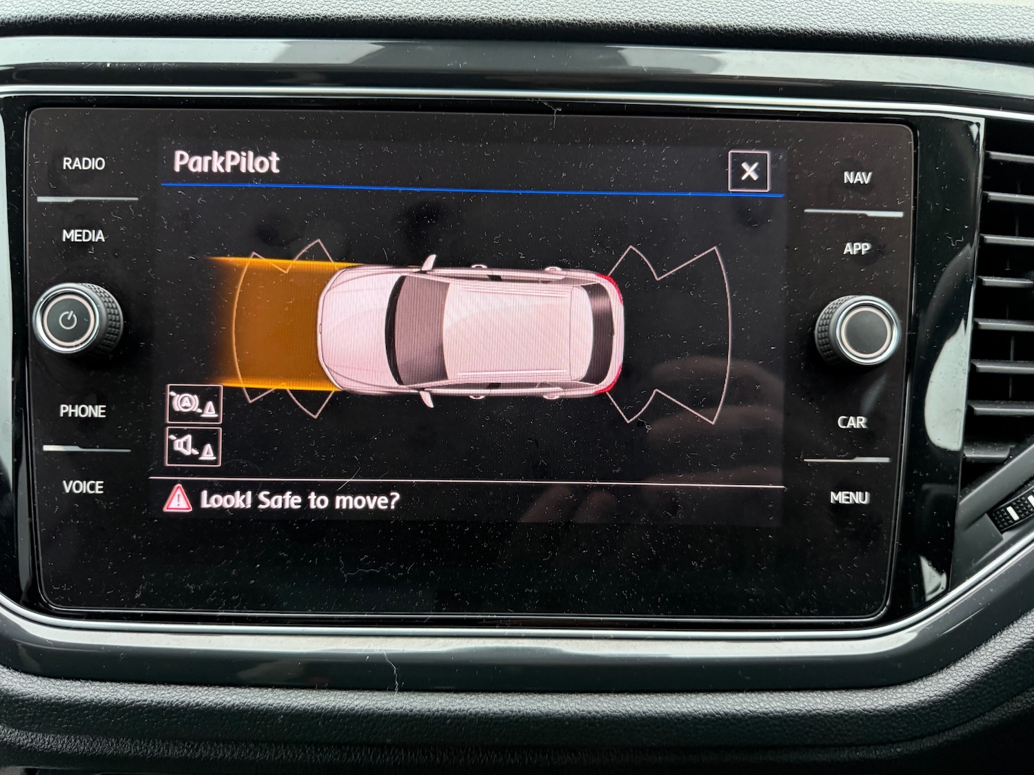 Used Volkswagen T-Roc 2020 for sale - 77963854: Photo 29