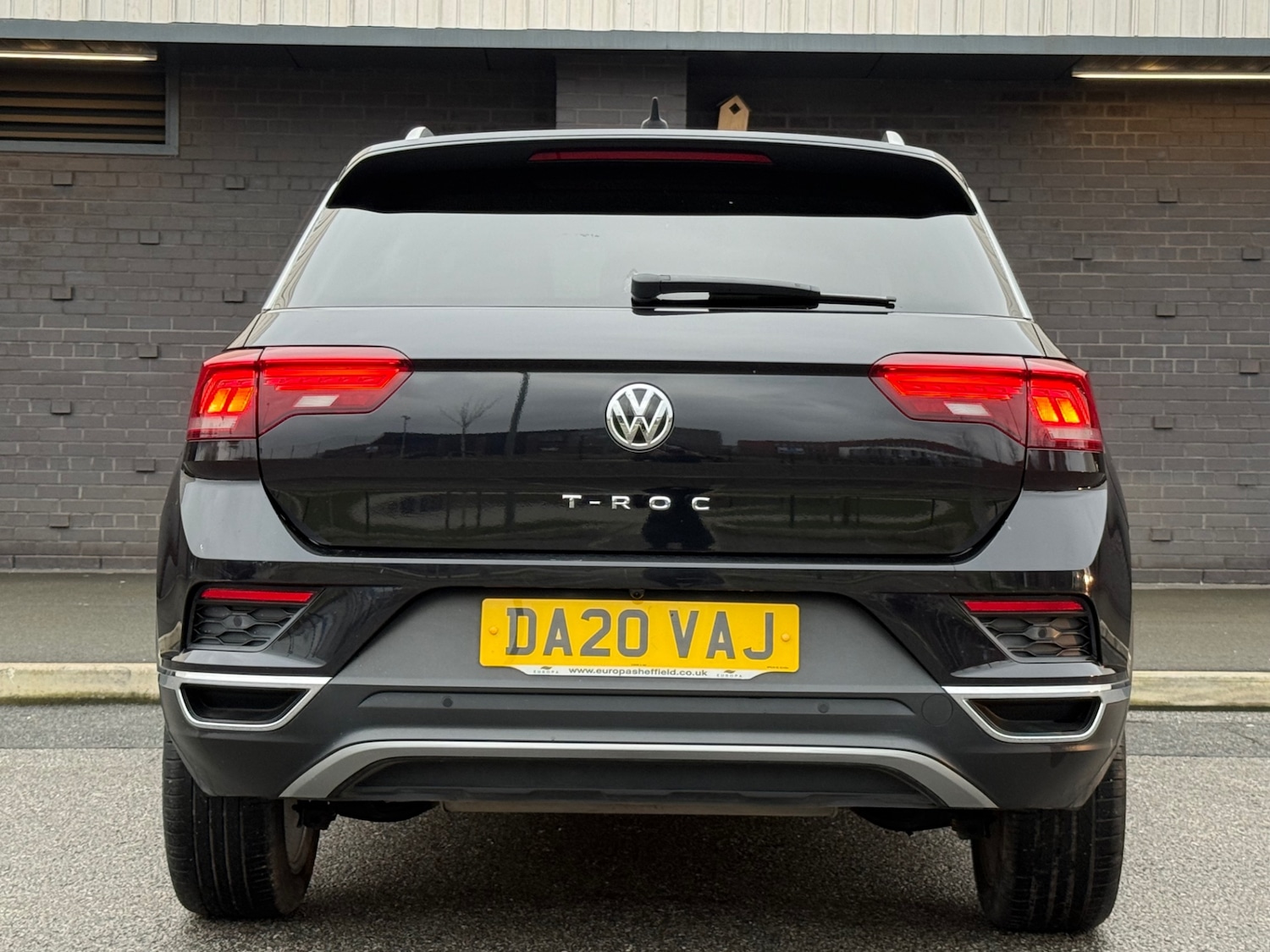 Used Volkswagen T-Roc 2020 for sale - 77963854: Photo 6