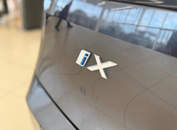 Used BMW iX 2023 for sale - 76249284: Photo 24
