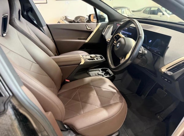 Used BMW iX 2023 for sale - 76249284: Photo 27