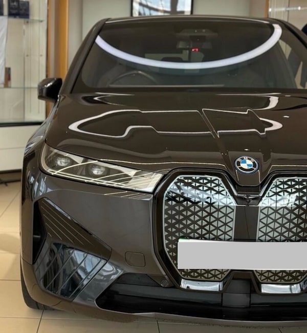 Used BMW iX 2023 for sale - 76249284: Photo 3