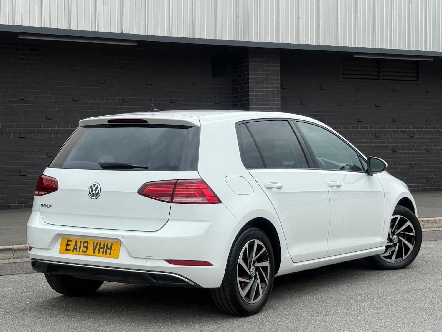 Used Volkswagen Golf 2019 for sale - 76903798: Photo 5