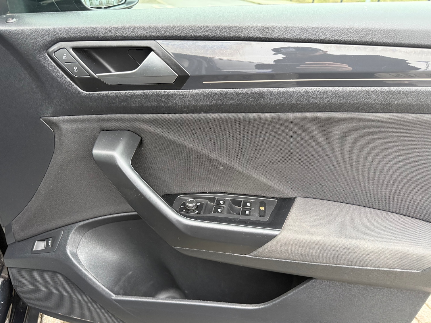 Used Volkswagen T-Roc 2020 for sale - 77453657: Photo 13