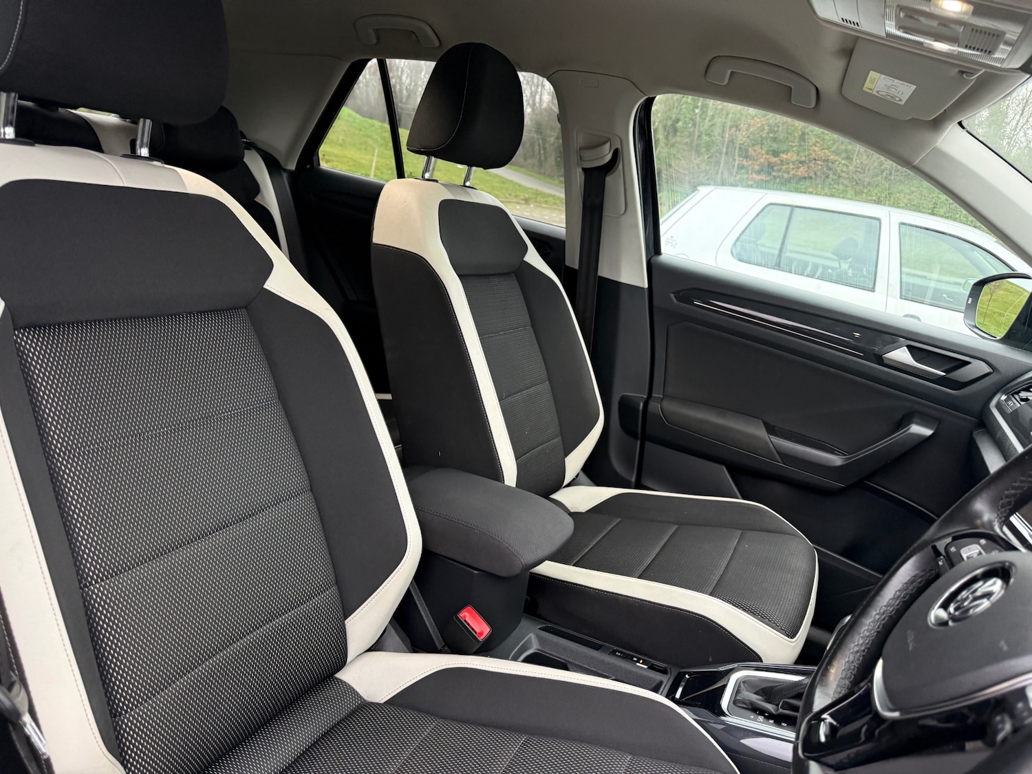 Used Volkswagen T-Roc 2020 for sale - 77453657: Photo 30