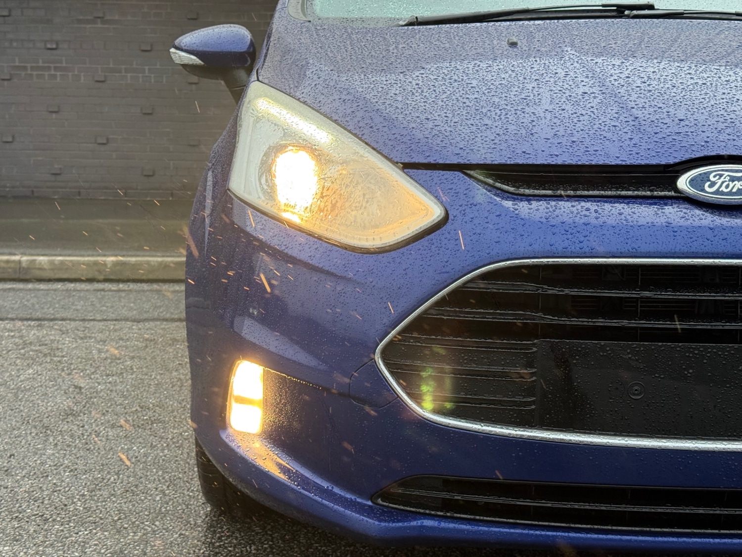 Used Ford B-MAX 2017 for sale - 77637063: Photo 30