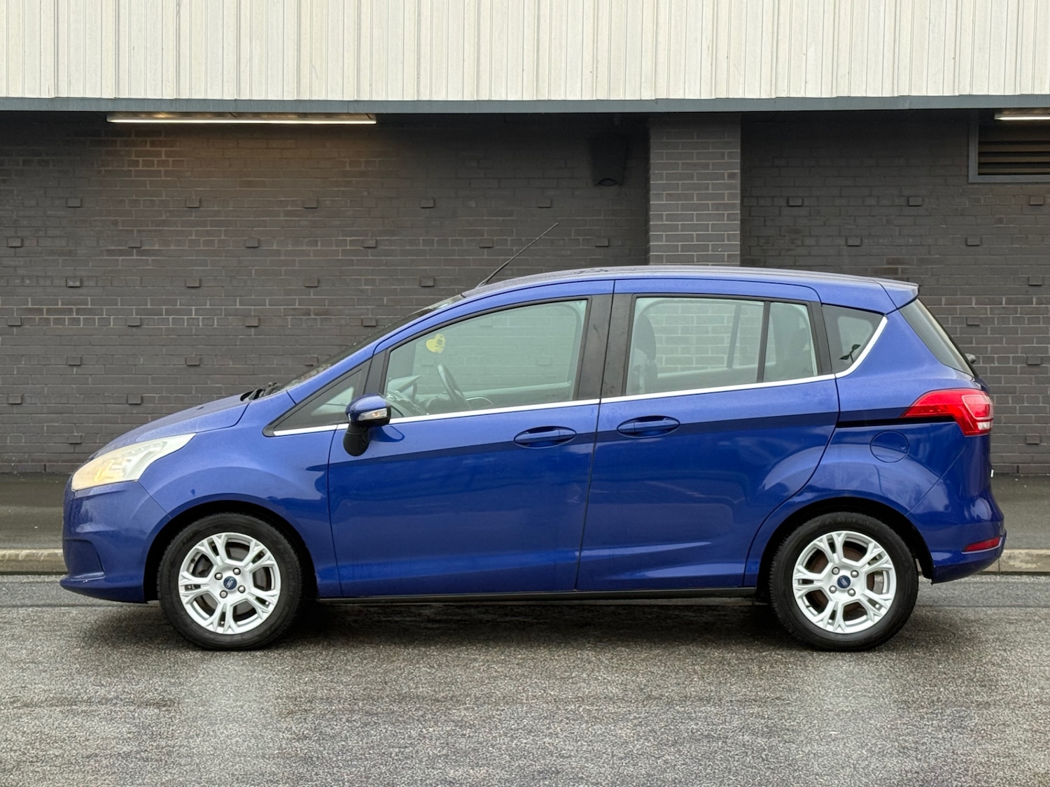 Used Ford B-MAX 2017 for sale - 77637063: Photo 7