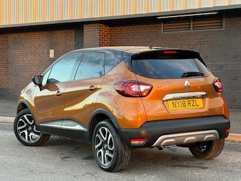Used Renault Captur 2018 for sale - 75605105: Photo