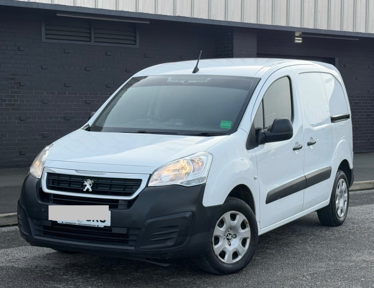 Used Peugeot Partner 2017 for sale - 78071050: Photo 1