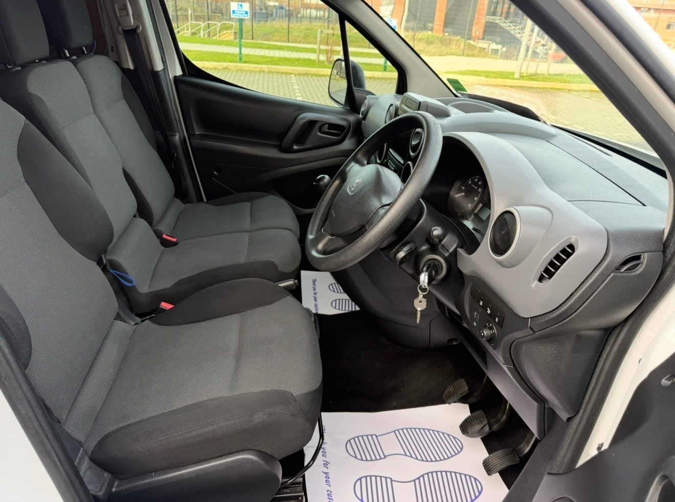 Used Peugeot Partner 2017 for sale - 78071050: Photo 10