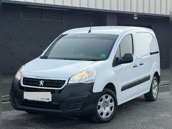 Used Peugeot Partner 2017 for sale - 78071050: Photo