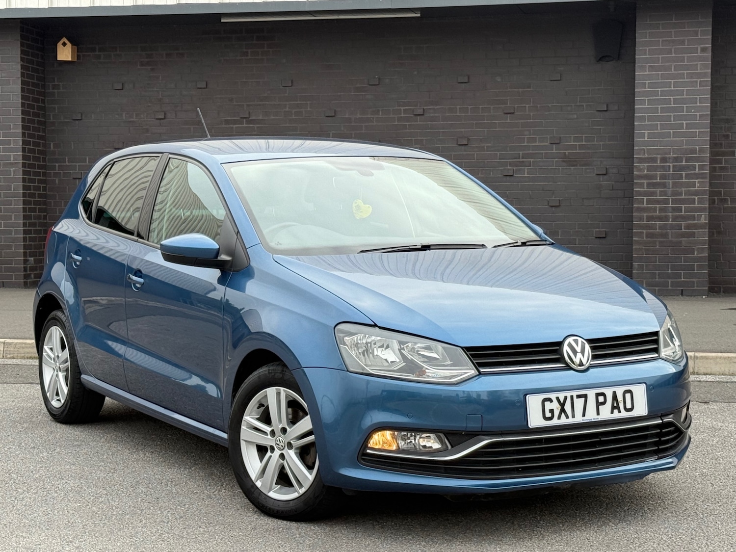 Used Volkswagen Polo 2017 for sale - 76511148: Photo 1
