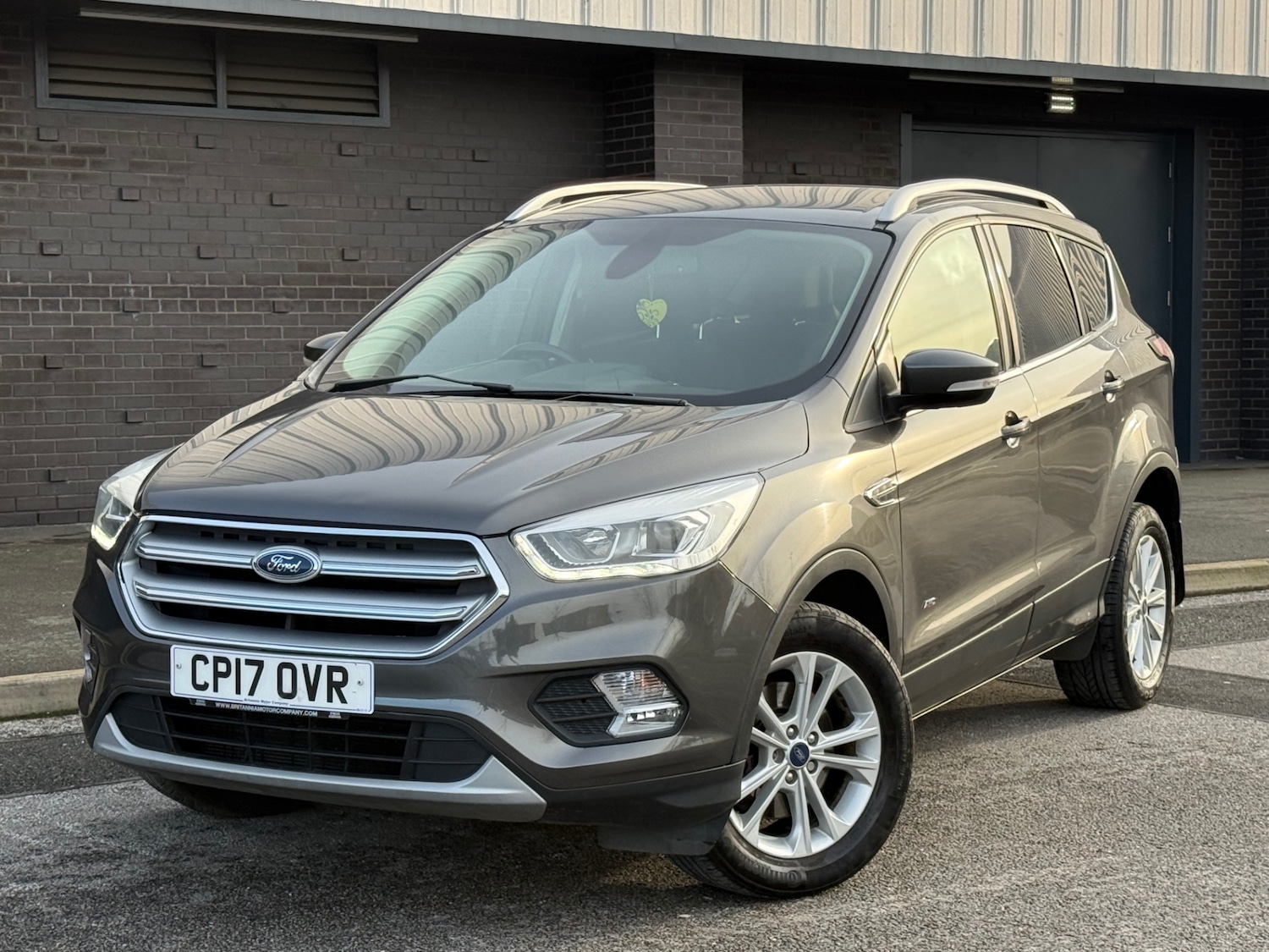 Used Ford Kuga 2017 for sale - 77687567: Photo 2